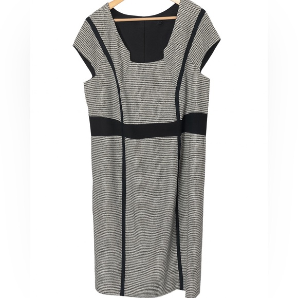 Tahari Houndstooth Bobby Sheath Dress - Picture 1 of 6